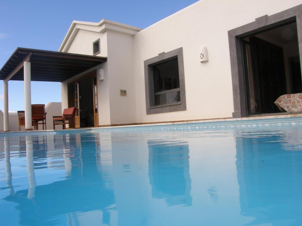 Villa Bol-Can Con Piscina Privada بلايا بلانكا المظهر الخارجي الصورة
